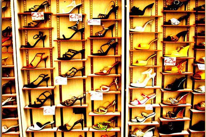 Shoe Stores